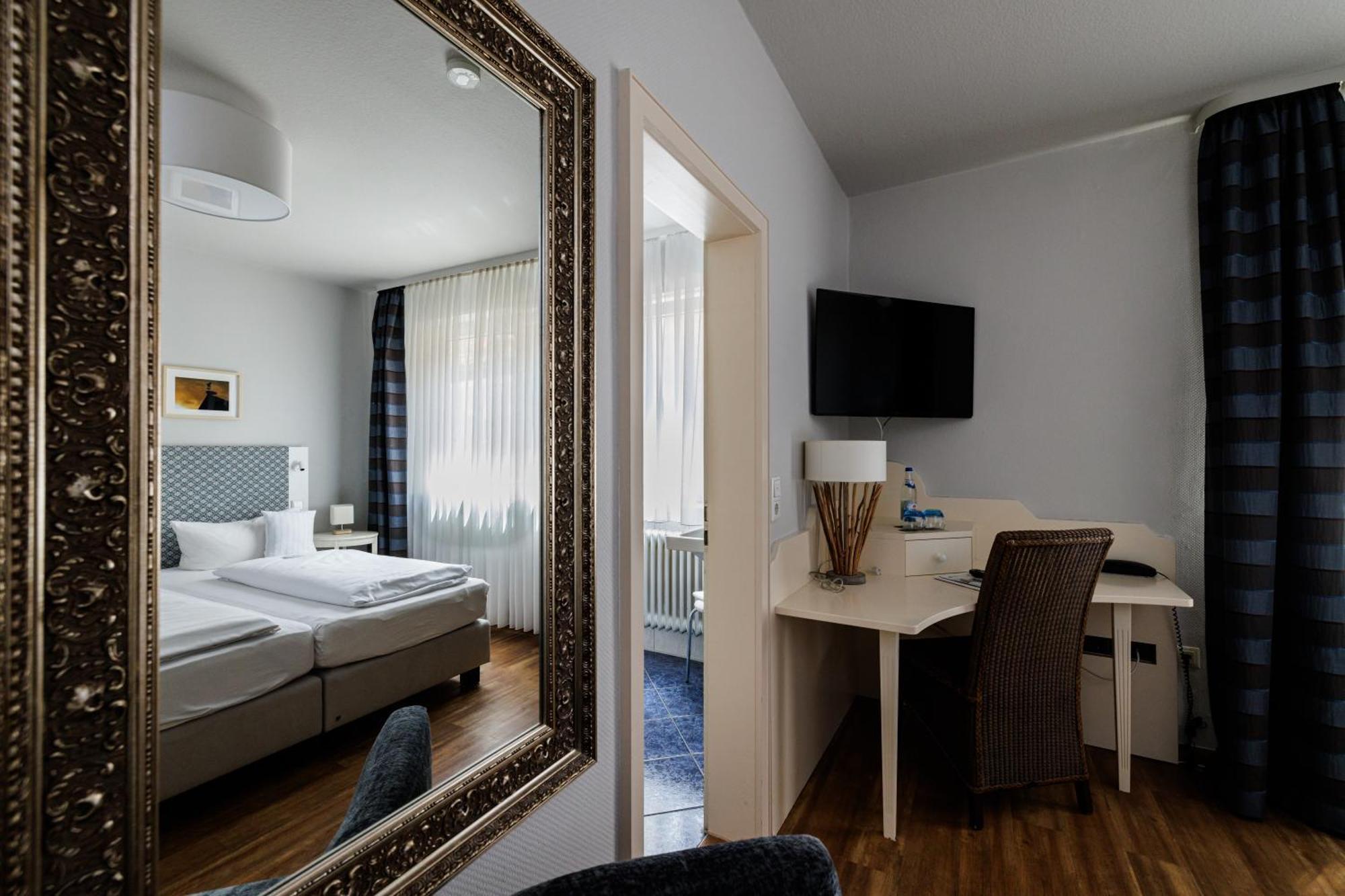 Flair Hotel Zum Storchen Bad Windsheim Eksteriør billede
